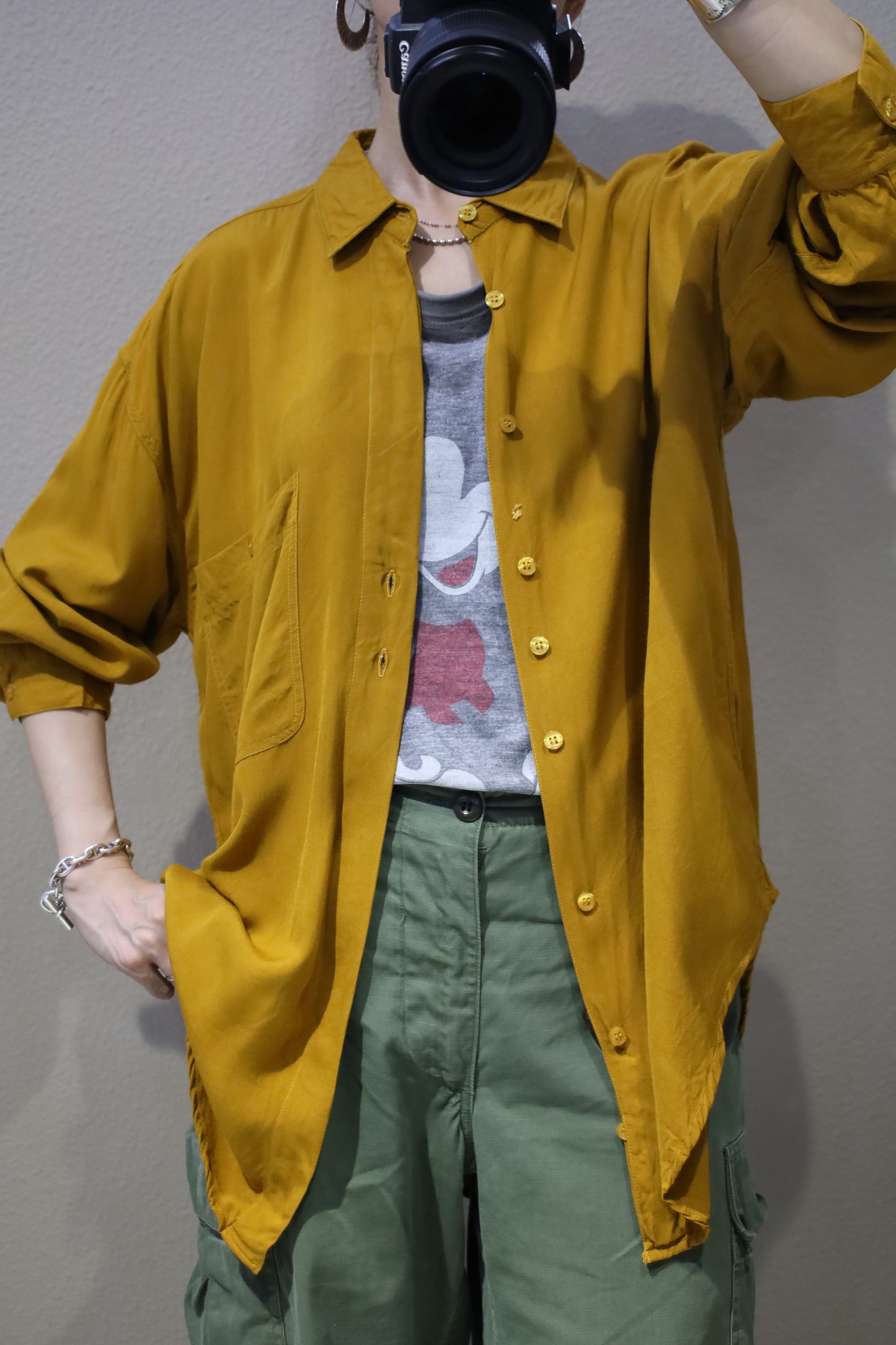 C252 / 1990's GOOUCH rayon shirt