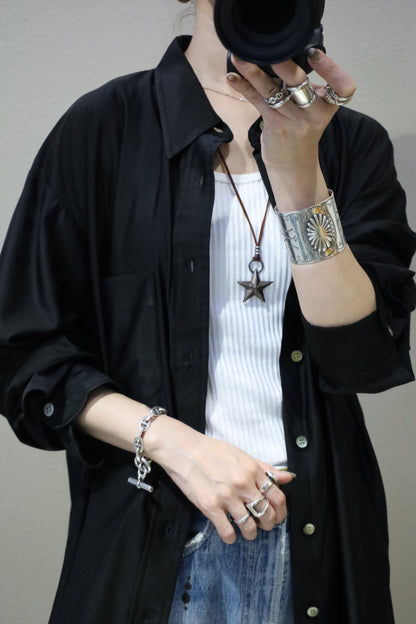 C239 / 1990's GREEN CLUB NYLON shirt