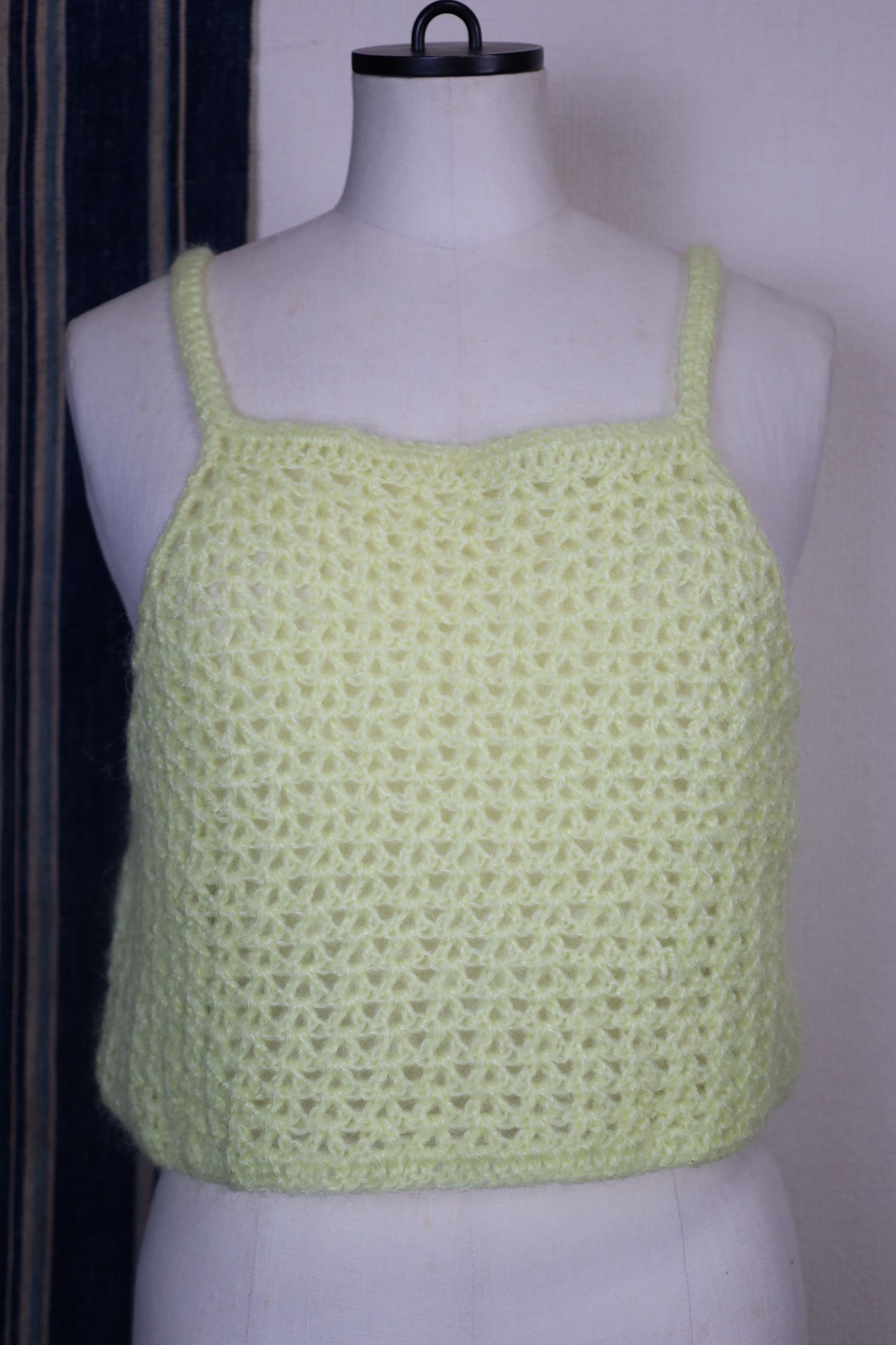 A32 / 1990's OLD UNKNOWN Knit bustier