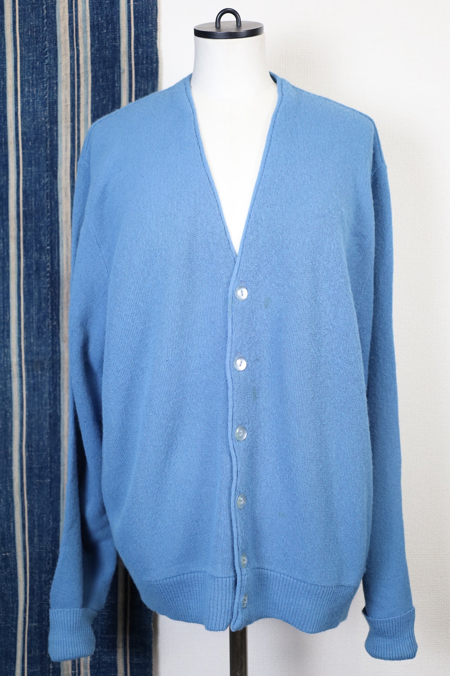 F242 / 1970's Vintage Arnold Palmer Acrylic Cardigan