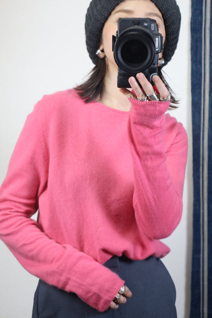 F244 / early 2000's cashmere crew neck knit