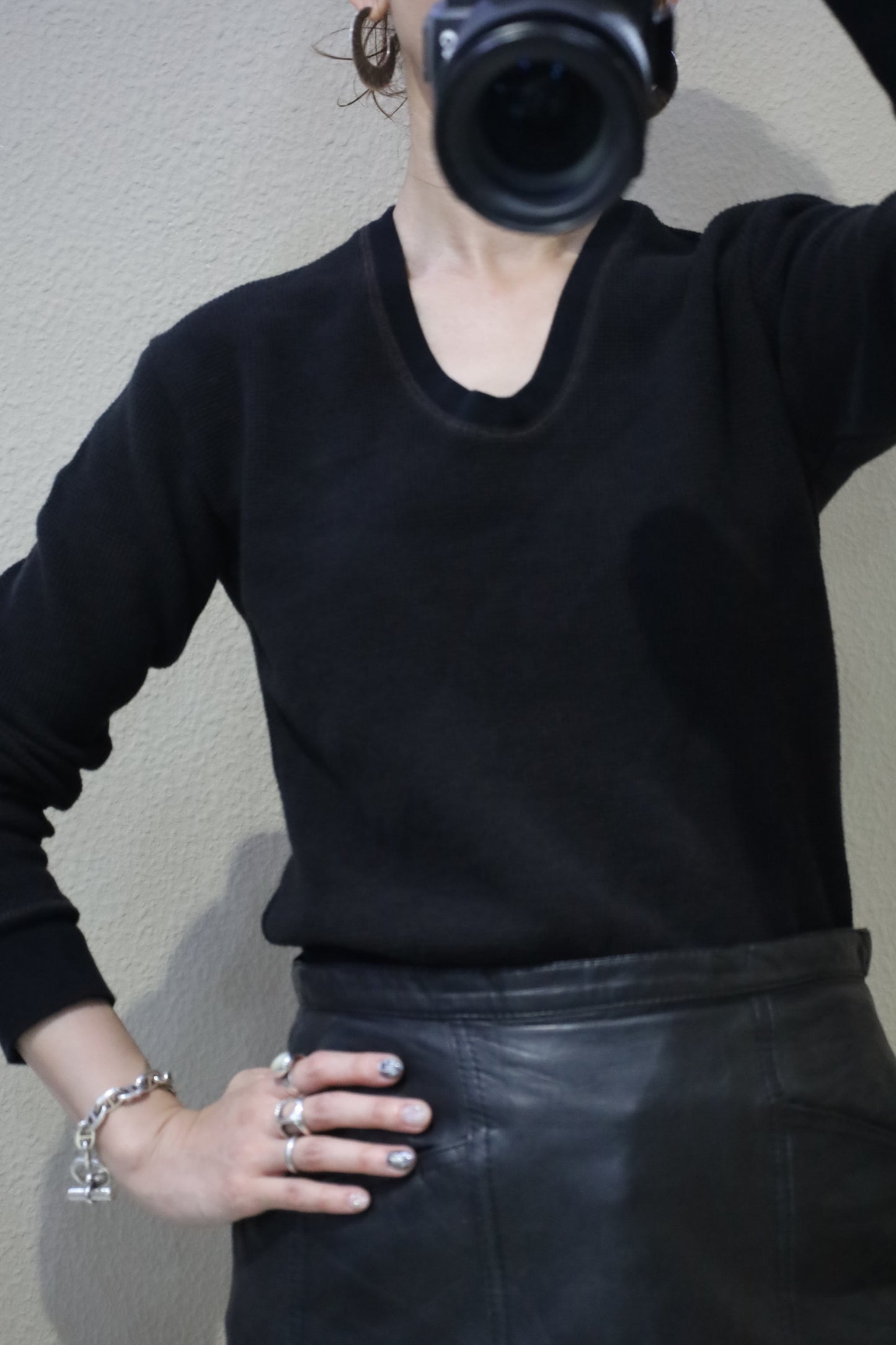 HOWIE black overdye thermal long Sleeve (Overdyed Brown to Black)