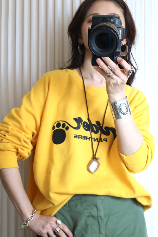 A558 / 1990's BASSETT WALKER print sweat