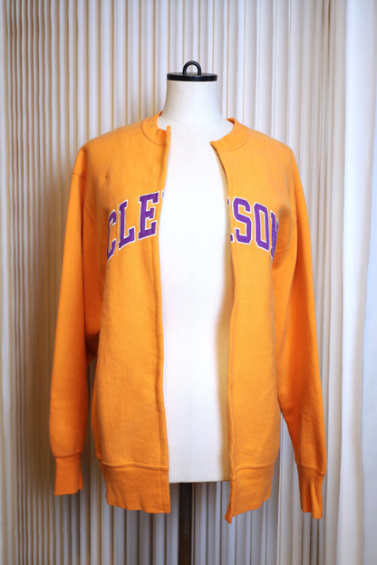 B1030 / early2000's STEAVE AND BARRY'S remake sweat