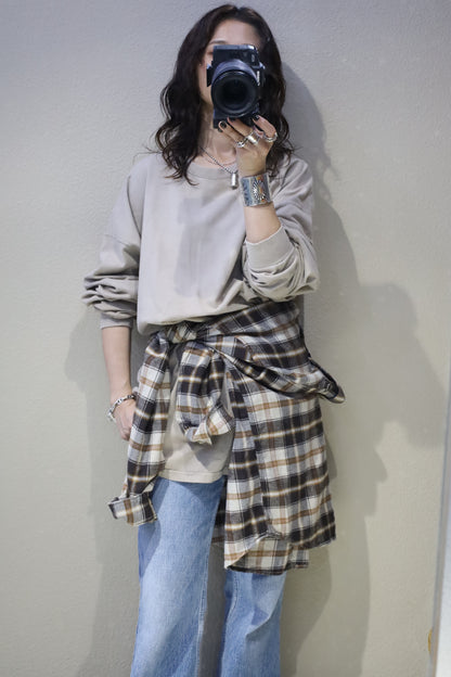 678 / 1990's PLUMA long sleeve tee