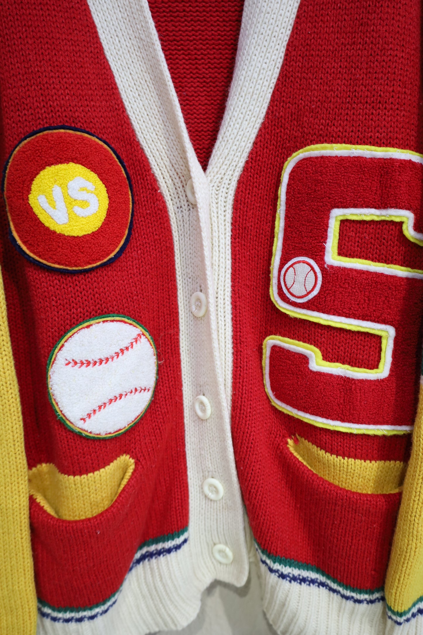 744 / 1990's Courthney rhodes design cardigan