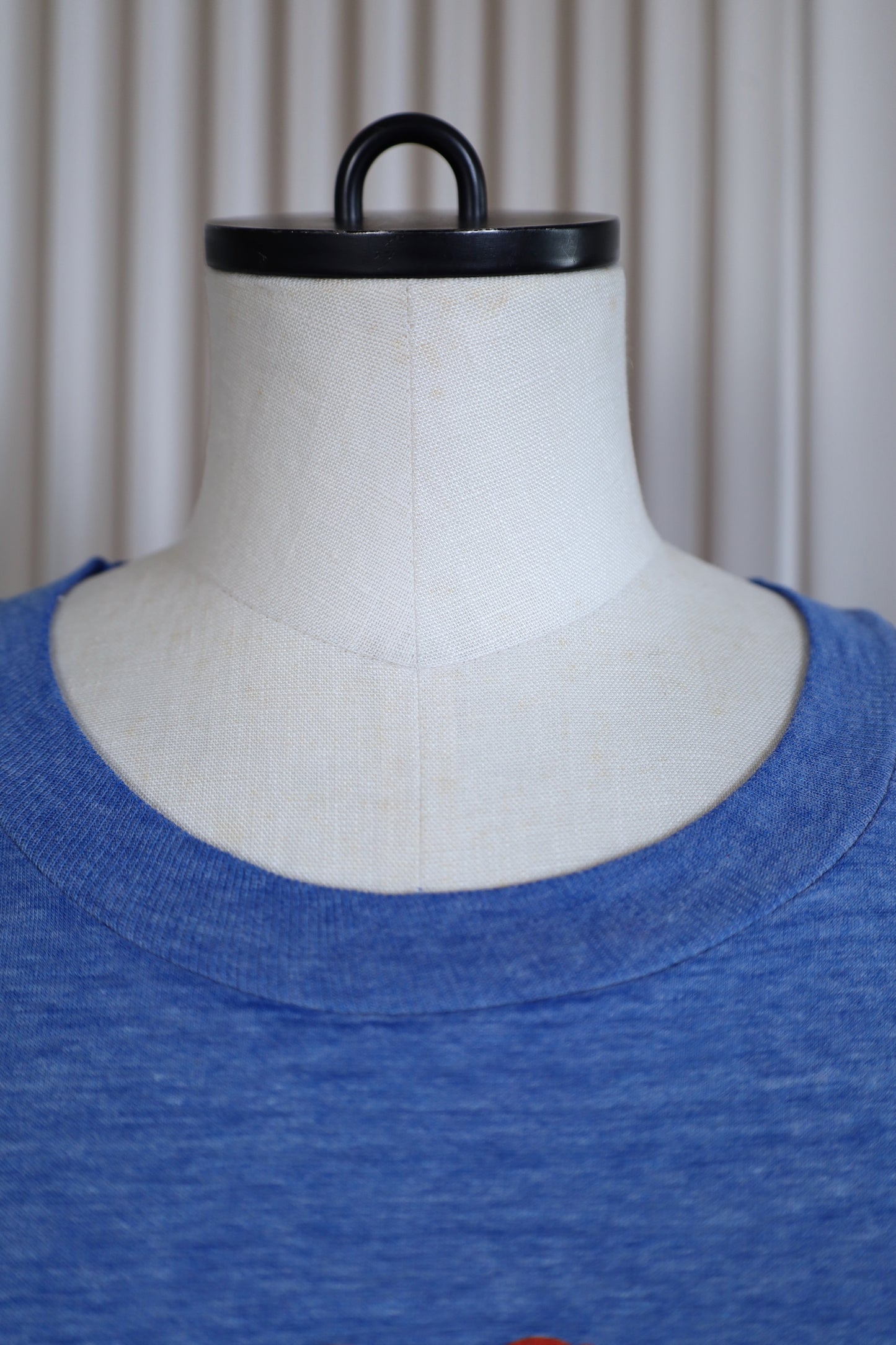 C203 / 1980's UNKNOWN print tee