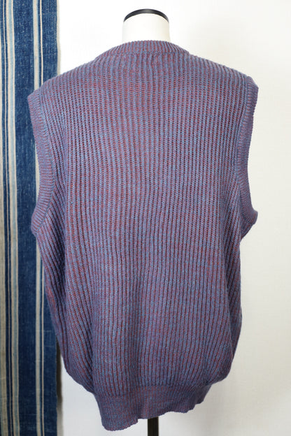 F203 / 1990's Chatham Boy knit vest