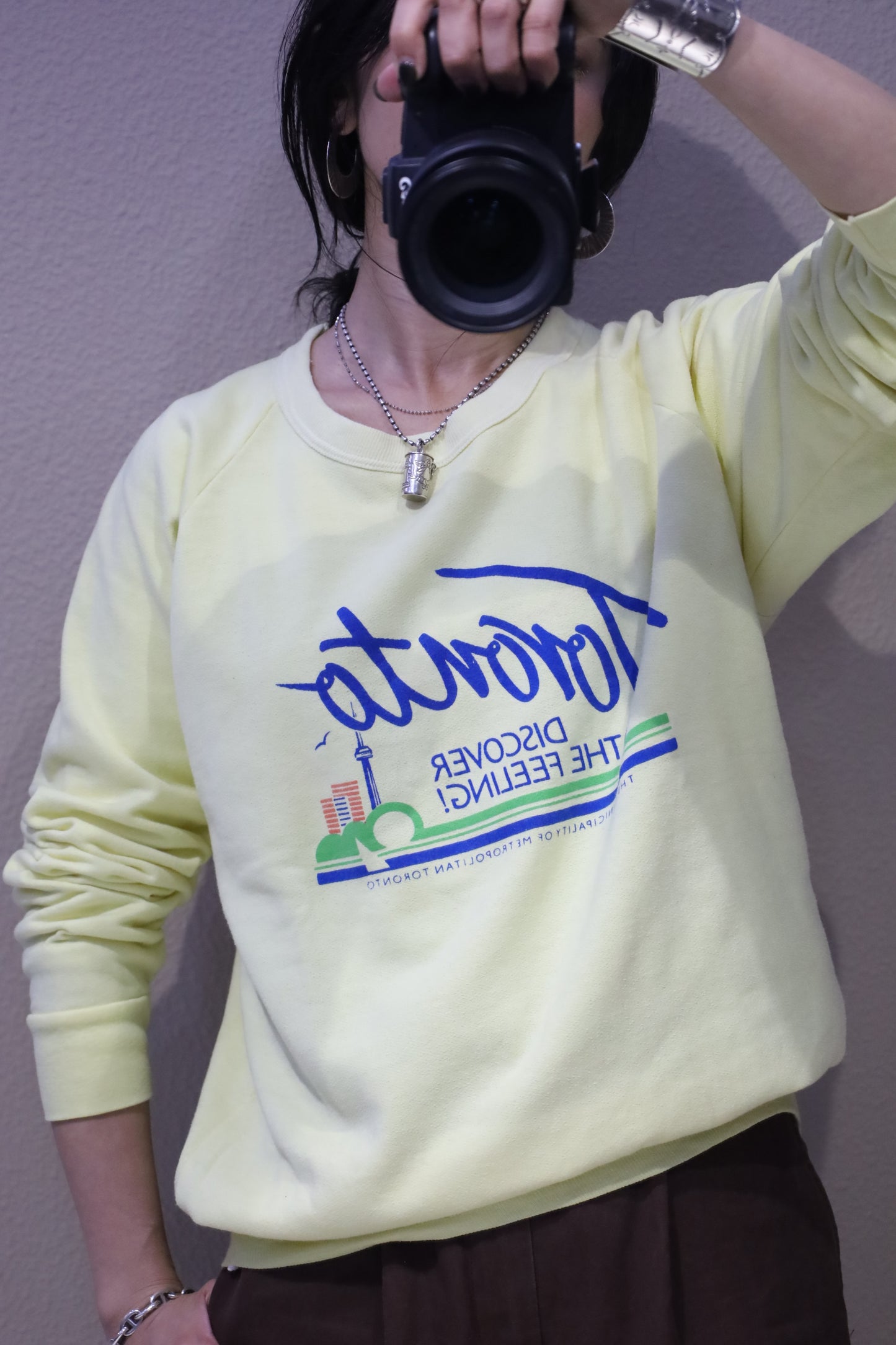 B1017 / 1990's Tront print sweat