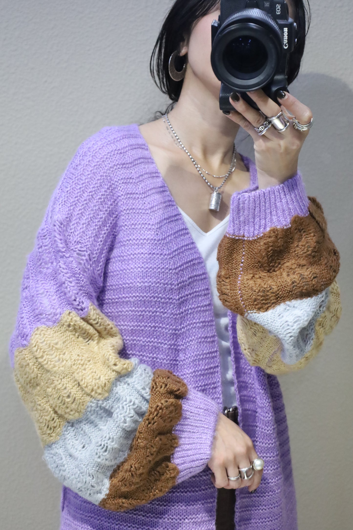 760 / UNKNOWN early2000's design cardigan