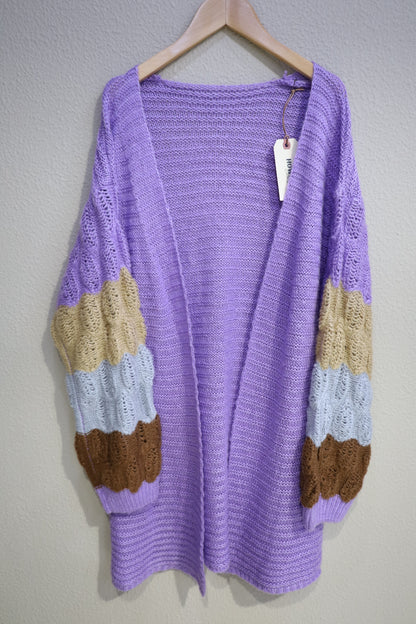760 / UNKNOWN early2000's design cardigan