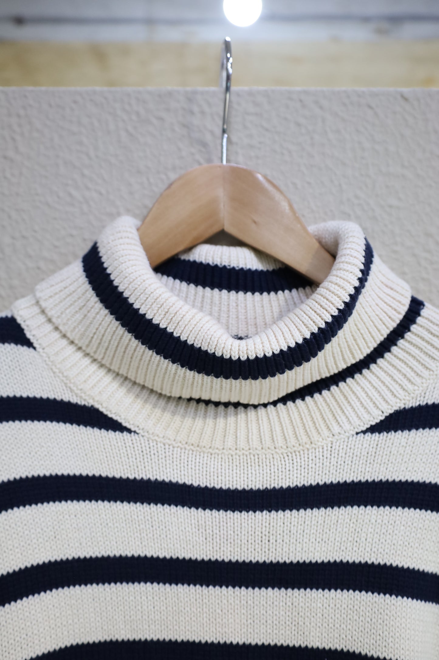 903 / early2000's GAP cotton turtle neck knit