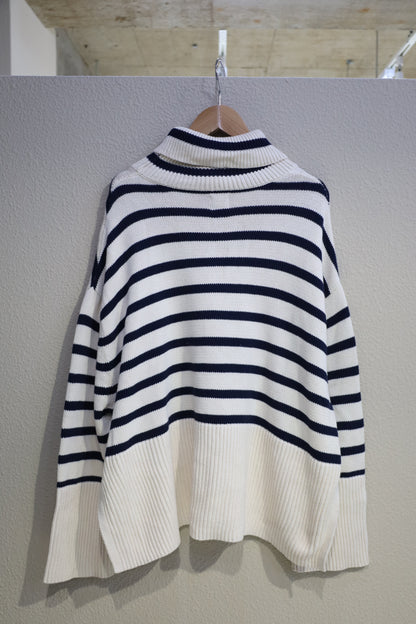 903 / early2000's GAP cotton turtle neck knit