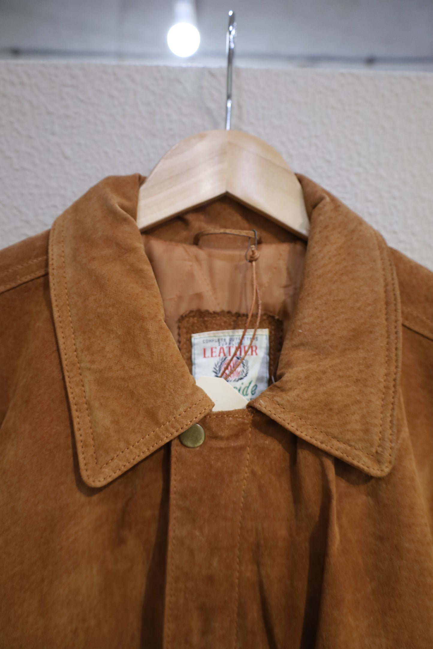 Z367 /  1990's Outside sports Activities leather  jacket