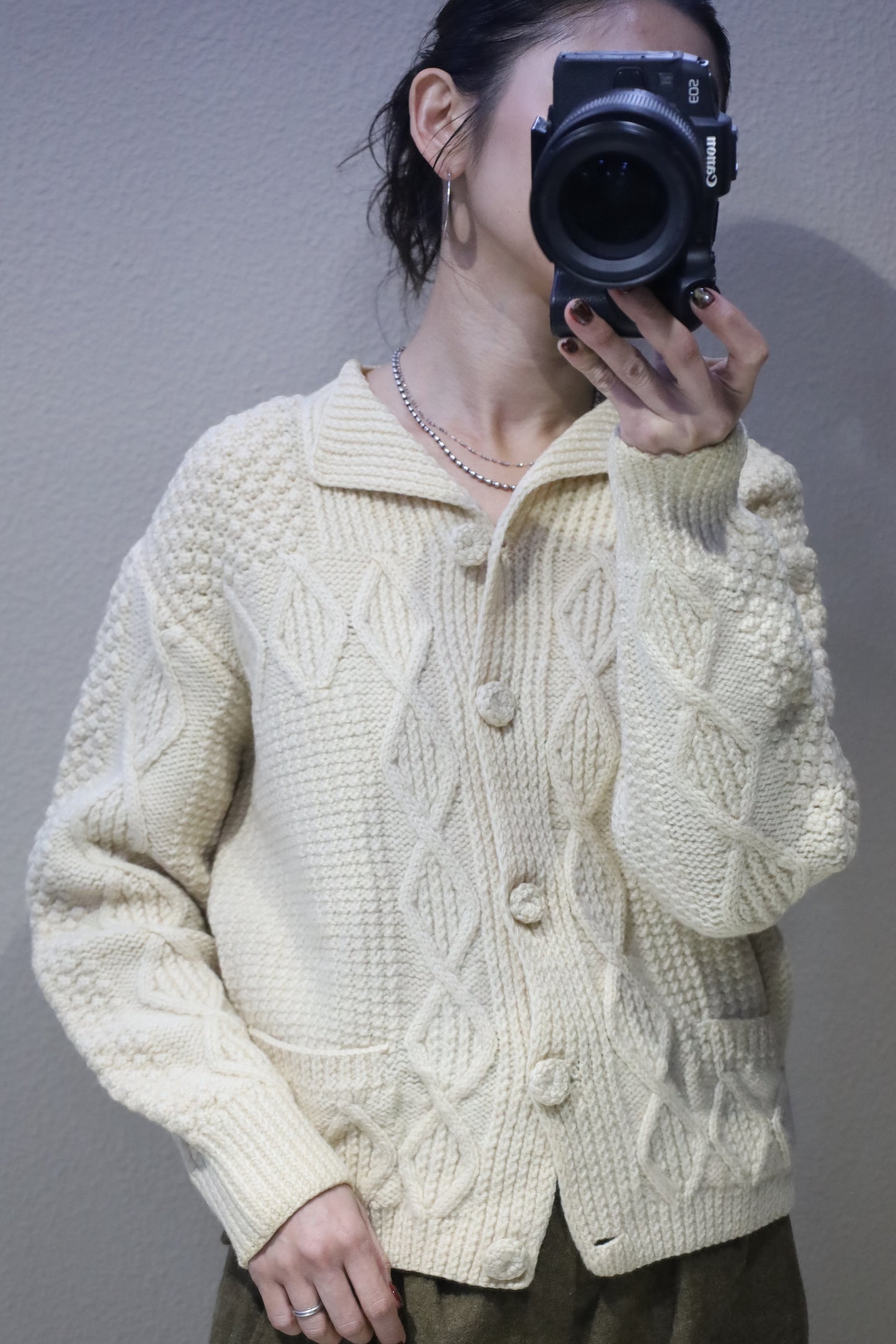 931 / UNKNOWN Alan cable knit cardigan