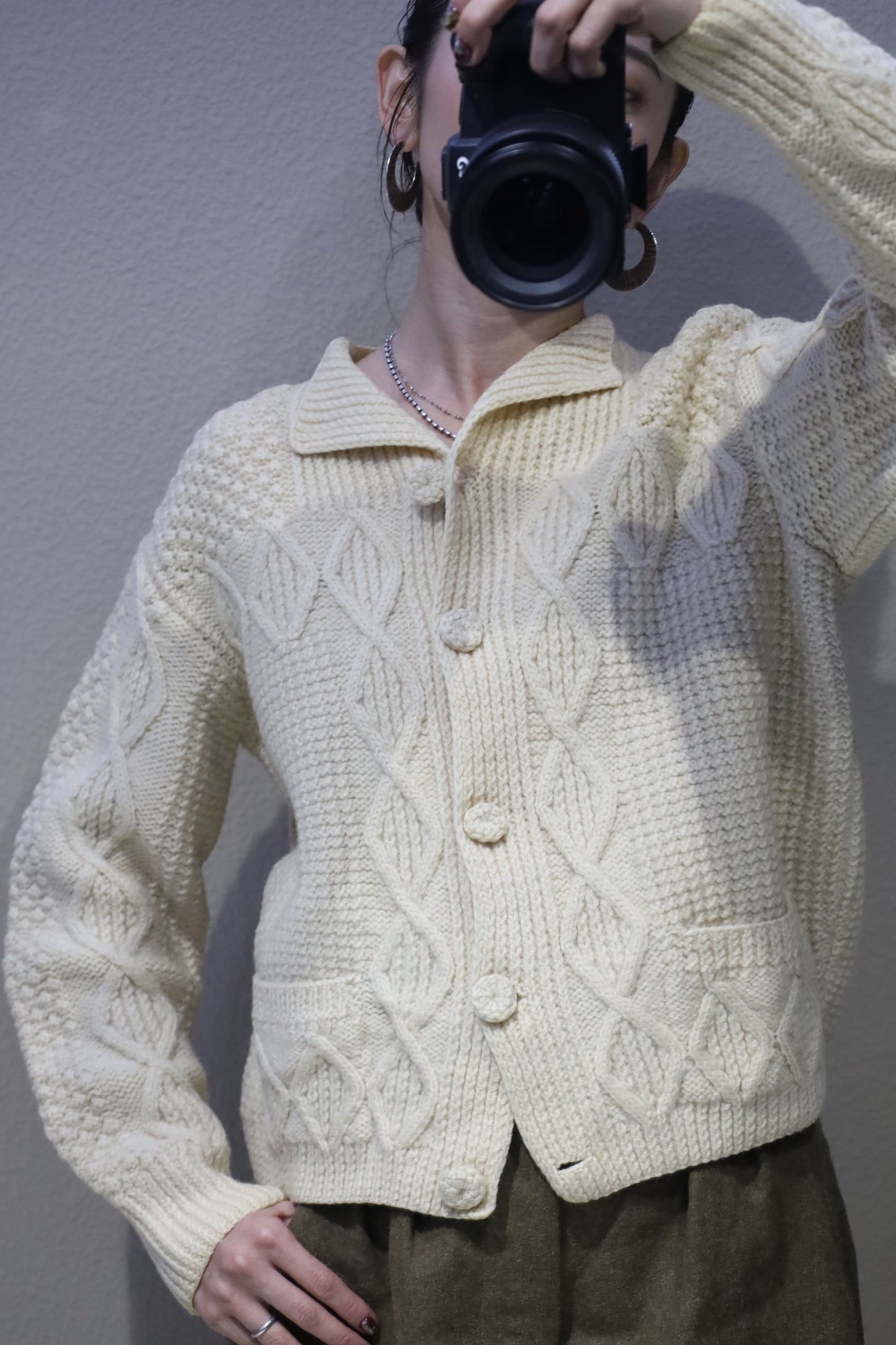 931 / UNKNOWN Alan cable knit cardigan