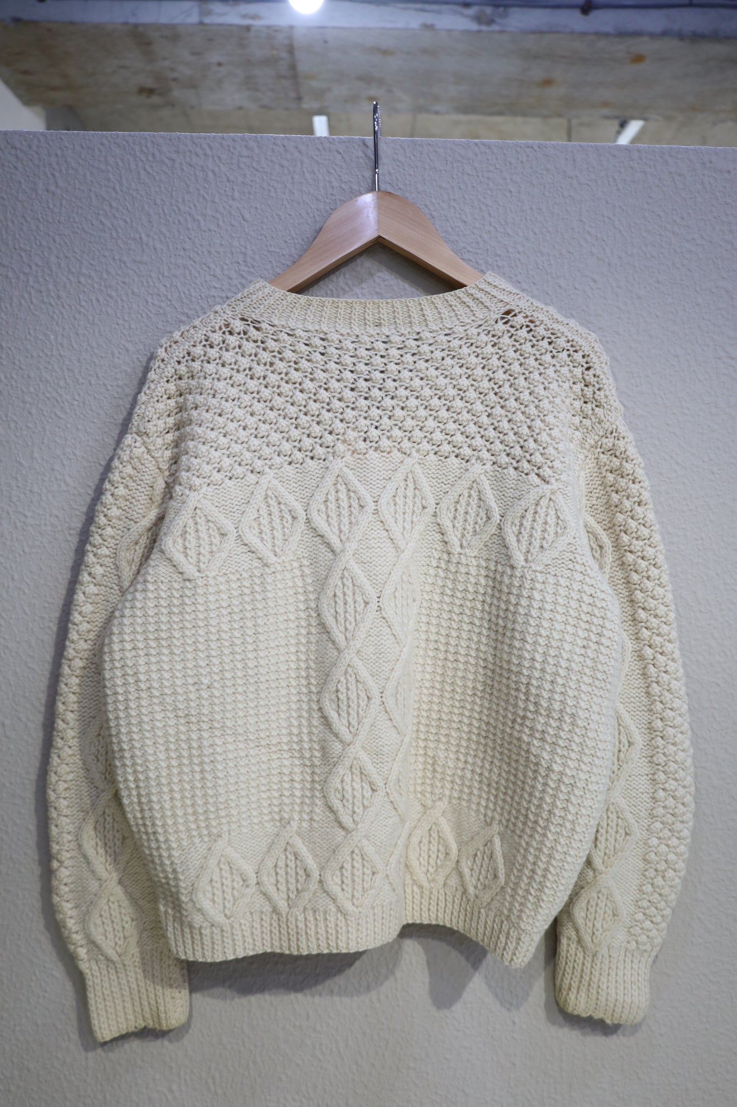 931 / UNKNOWN Alan cable knit cardigan