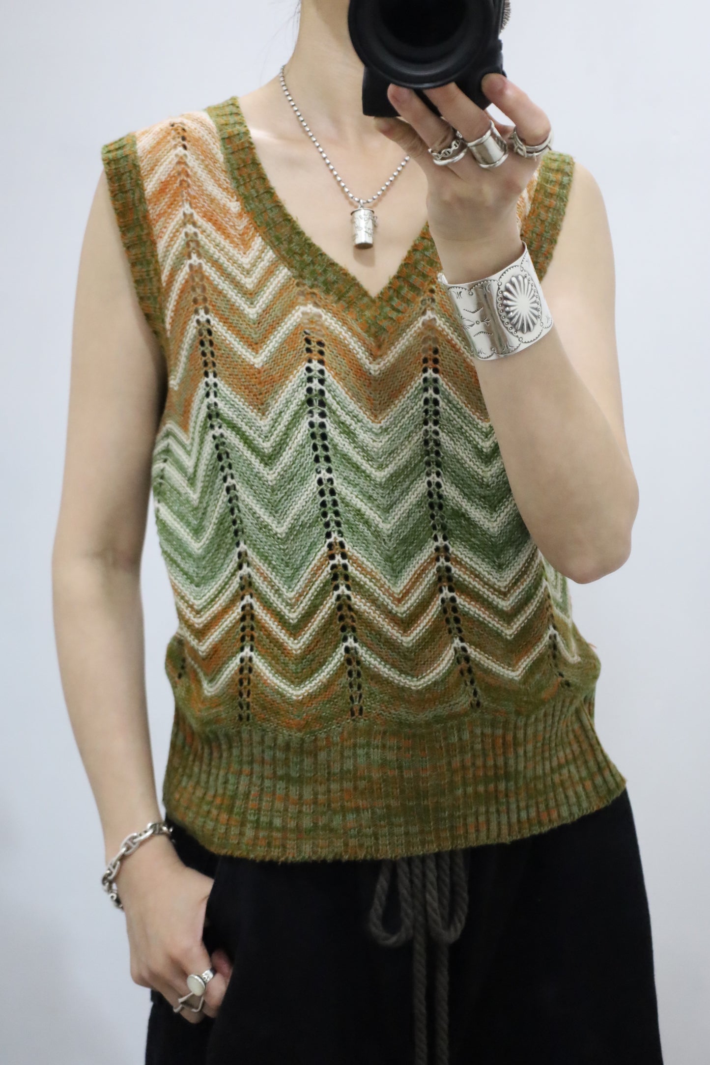 B767 / 1980's MONTAGE Acryl vest