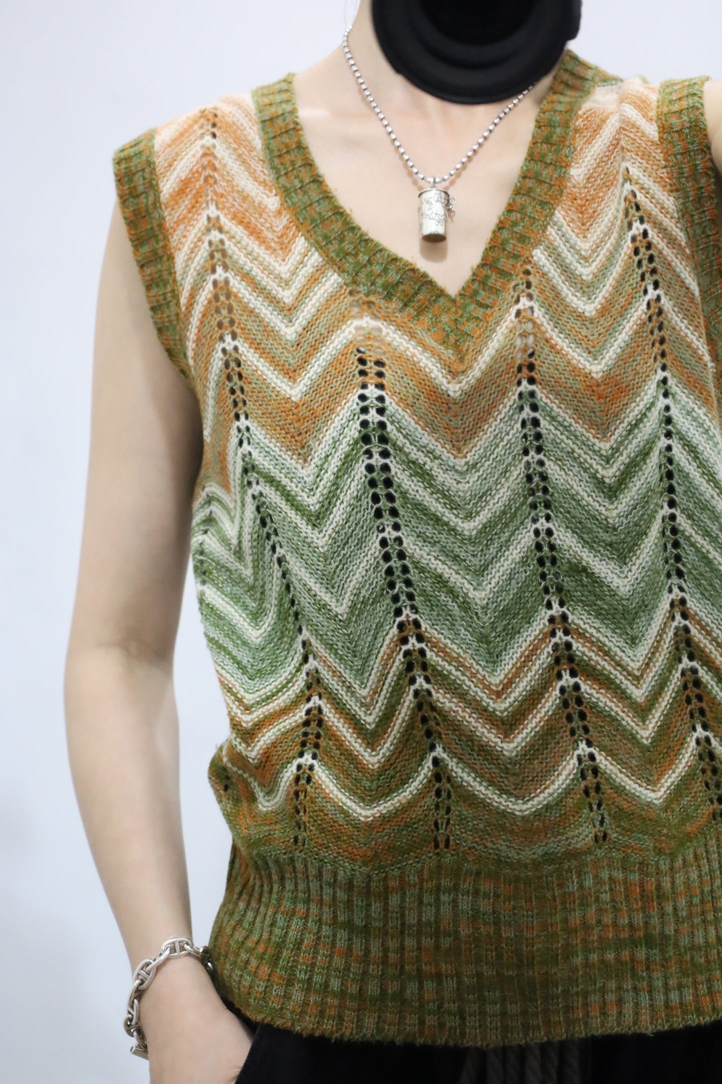 B767 / 1980's MONTAGE Acryl vest