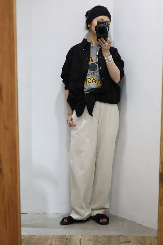 Z377 / 1990's LEVI's Tuck chino pants