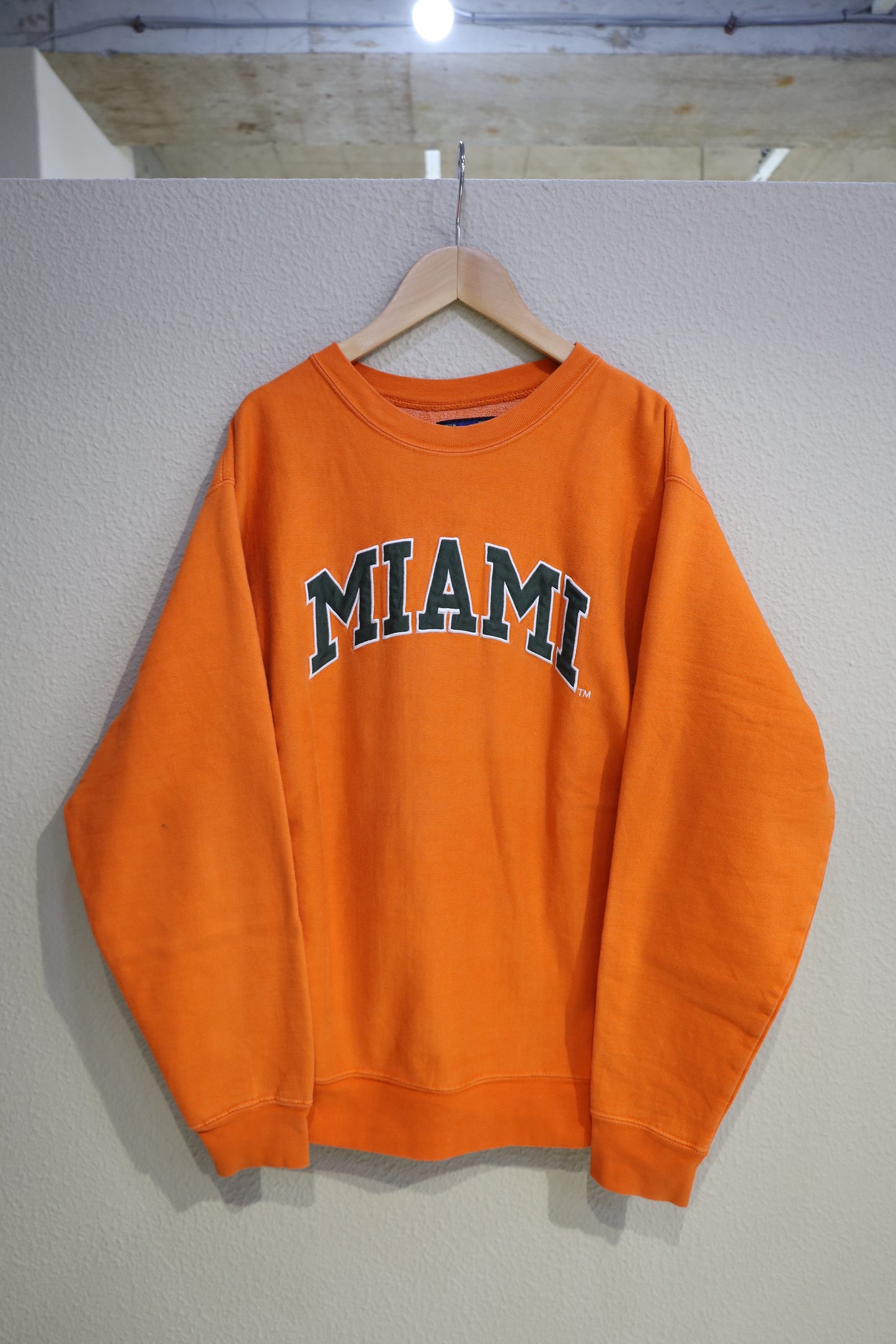 B1039 / early2000's STEAVE&BARRY'S MIAMI sweat