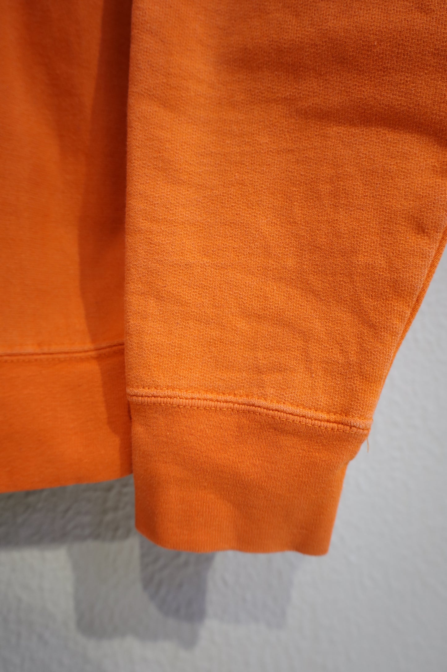 B1039 / early2000's STEAVE&BARRY'S MIAMI sweat