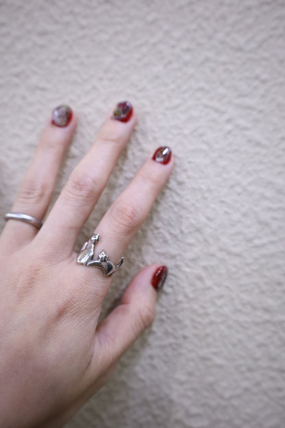 34 / silver cat ring