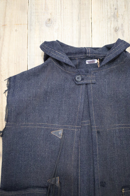A522 / UNKNOWN remake design fooded vest