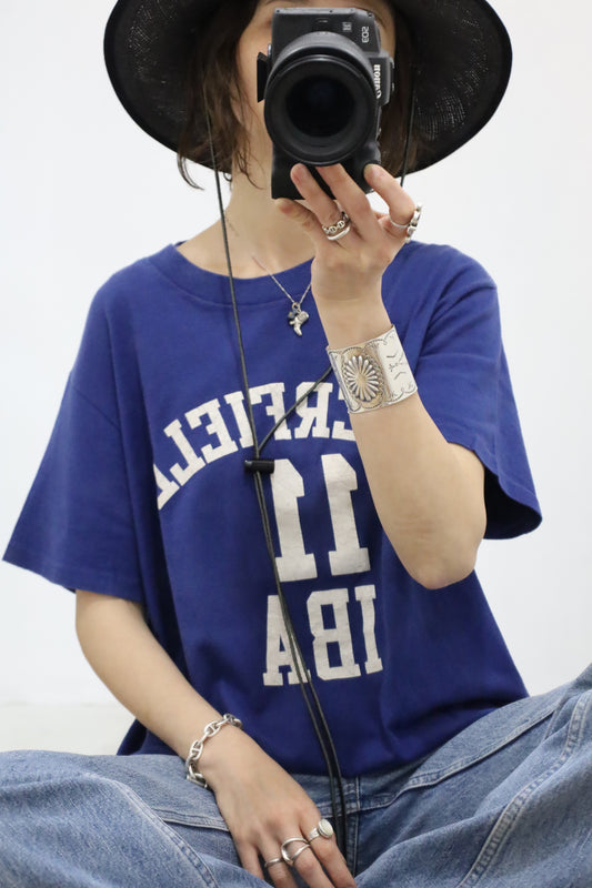 D4 / 1990's Champion print tee