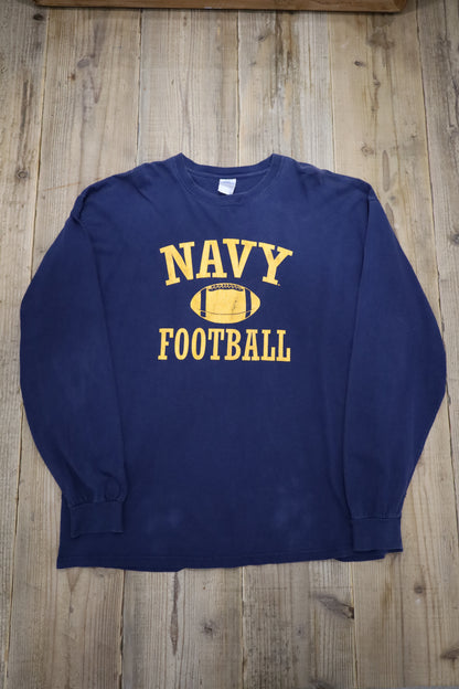 A833 / 2000's GILDAN NAVY FOOTBALL print long sleeve tee