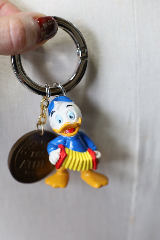 7  / key ring Dewey
