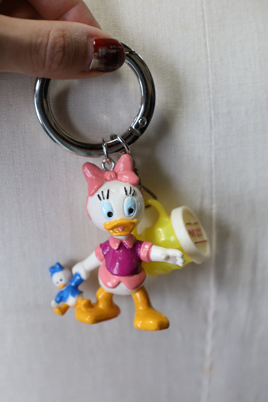 10  / key ring April