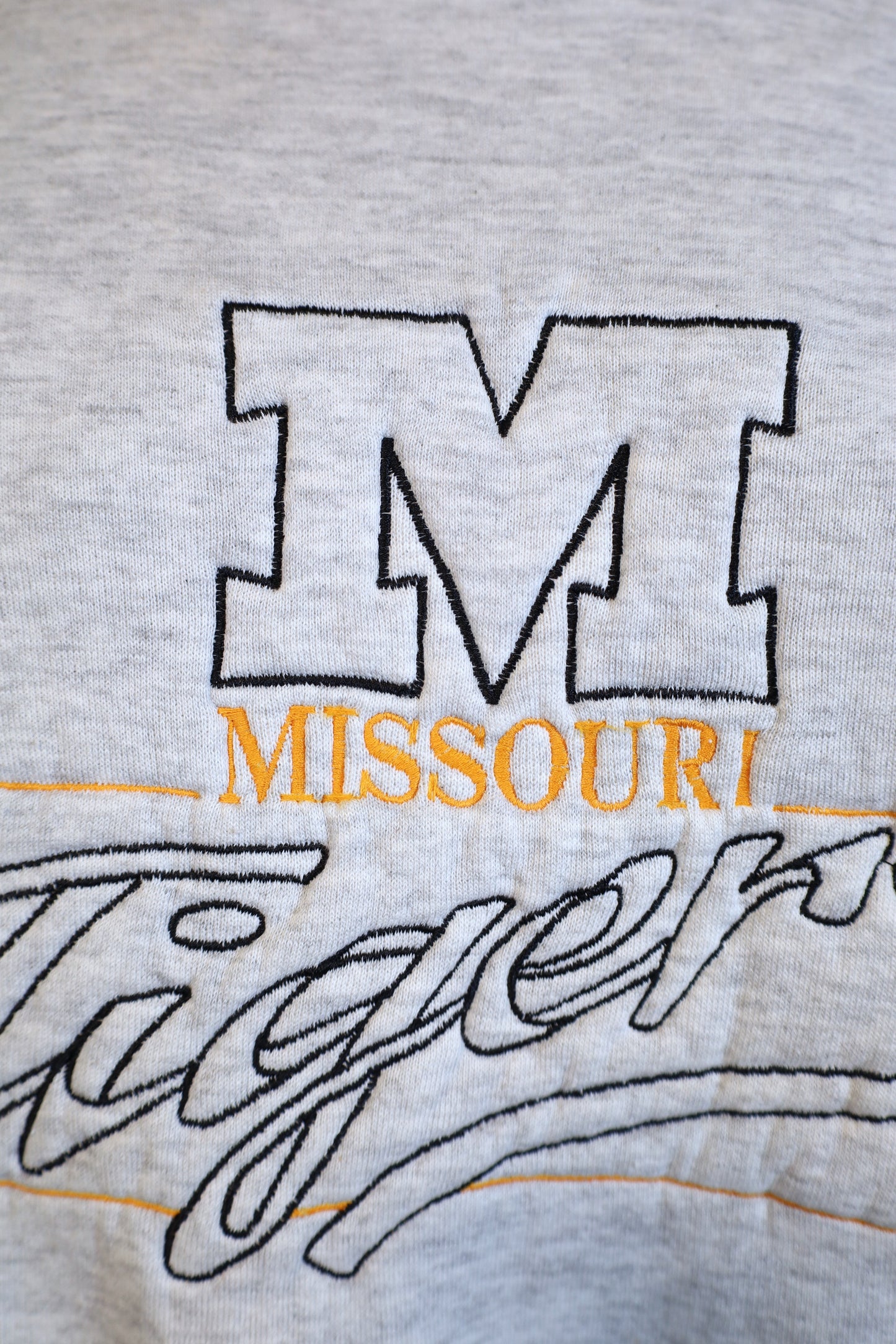 J3 / 1990's TEAM EDITION MISSOURI sweat