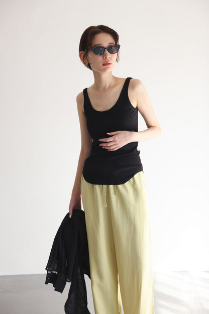 Soft Fit Pad Tank (black)
