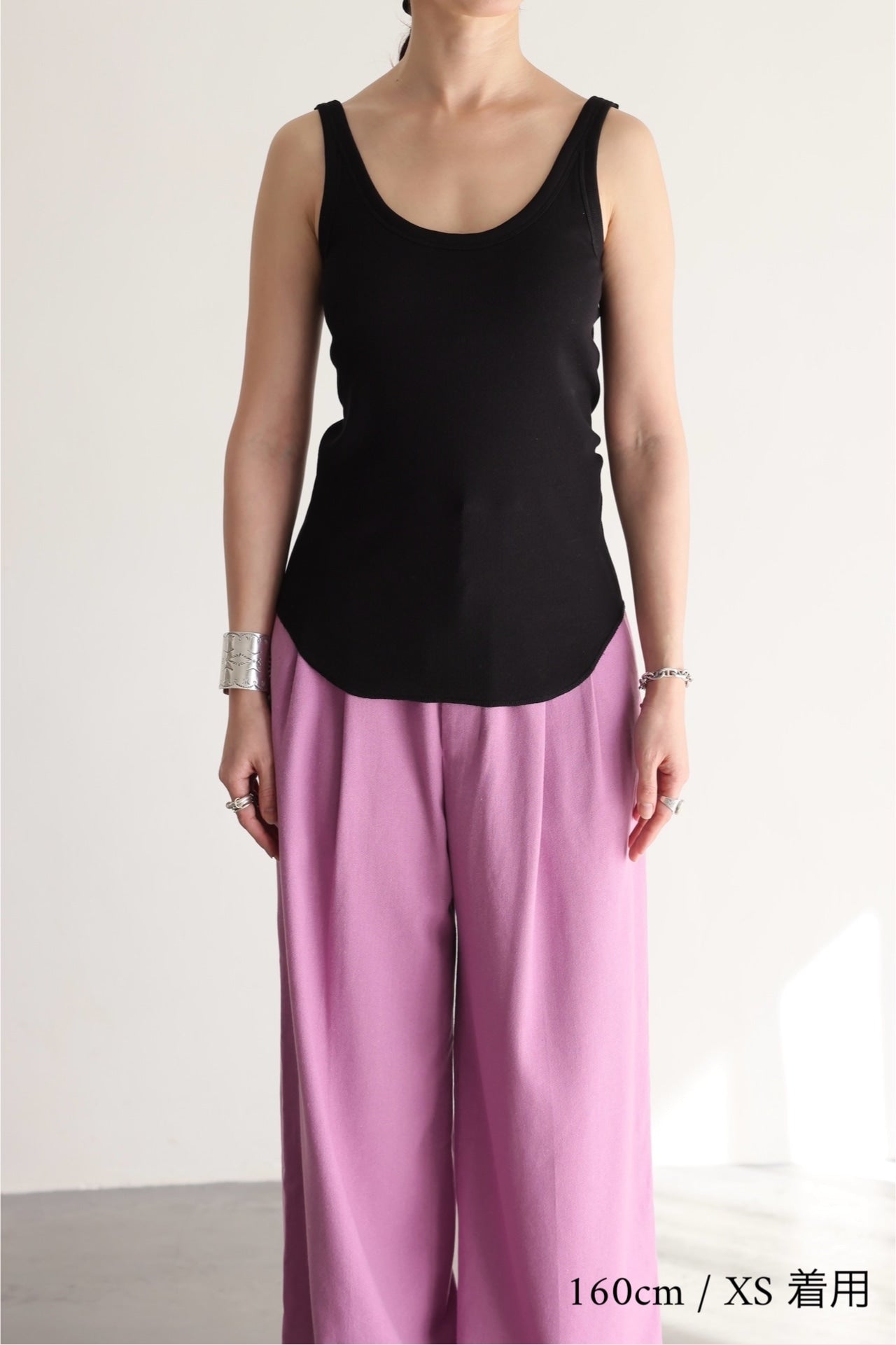 Soft Fit Pad Tank (black)